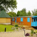 Kemping Roulottes Et Son Kota Grill Sauna *
