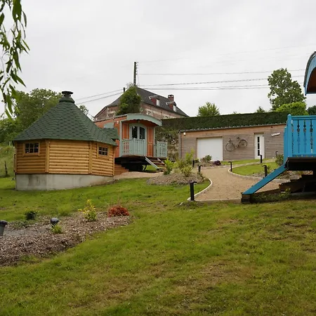 مكان تخييم Roulottes Et Son Kota Grill Sauna Bucilly