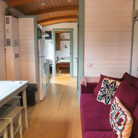 مكان تخييم Roulottes Et Son Kota Grill Sauna *