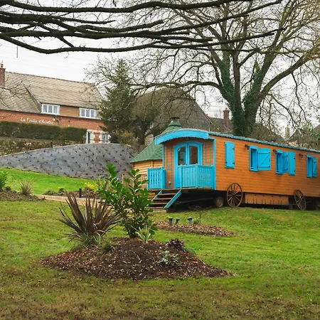 Roulottes Et Son Kota Grill Sauna Camping Bucilly