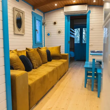 مكان تخييم Roulottes Et Son Kota Grill Sauna